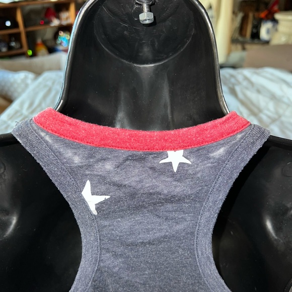 Chaser Cropped USA Patriotic Tank - Picture 5 of 8